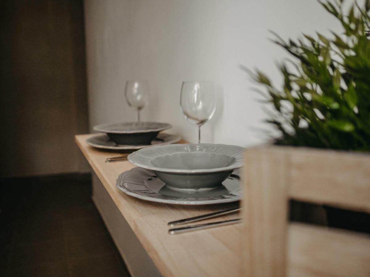 Business And Travel Central Apartment Timisoara Esterno foto